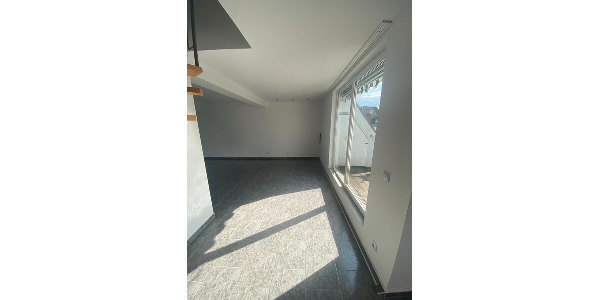 Maisonette-Wohnung mit Terrasse in ruhiger Lage von Gelsenkirchen 5.5 zimmer