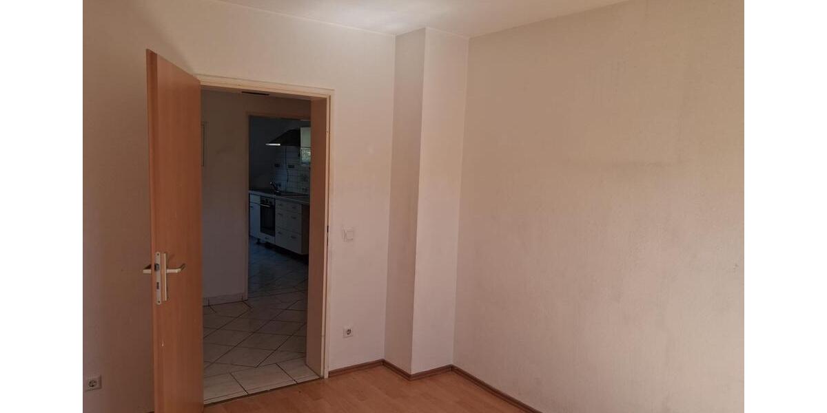 Dachgeschoßwohnung Neunkirchen - 4 Zimmer, 82 m&sup2;, 750&euro; | Angebot:26614999