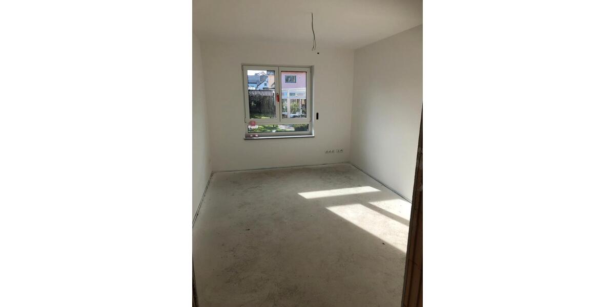 Einfamilienhaus Pettendorf - 5 Zimmer, 165 m&sup2;, 1.600&euro; | Angebot:25984264