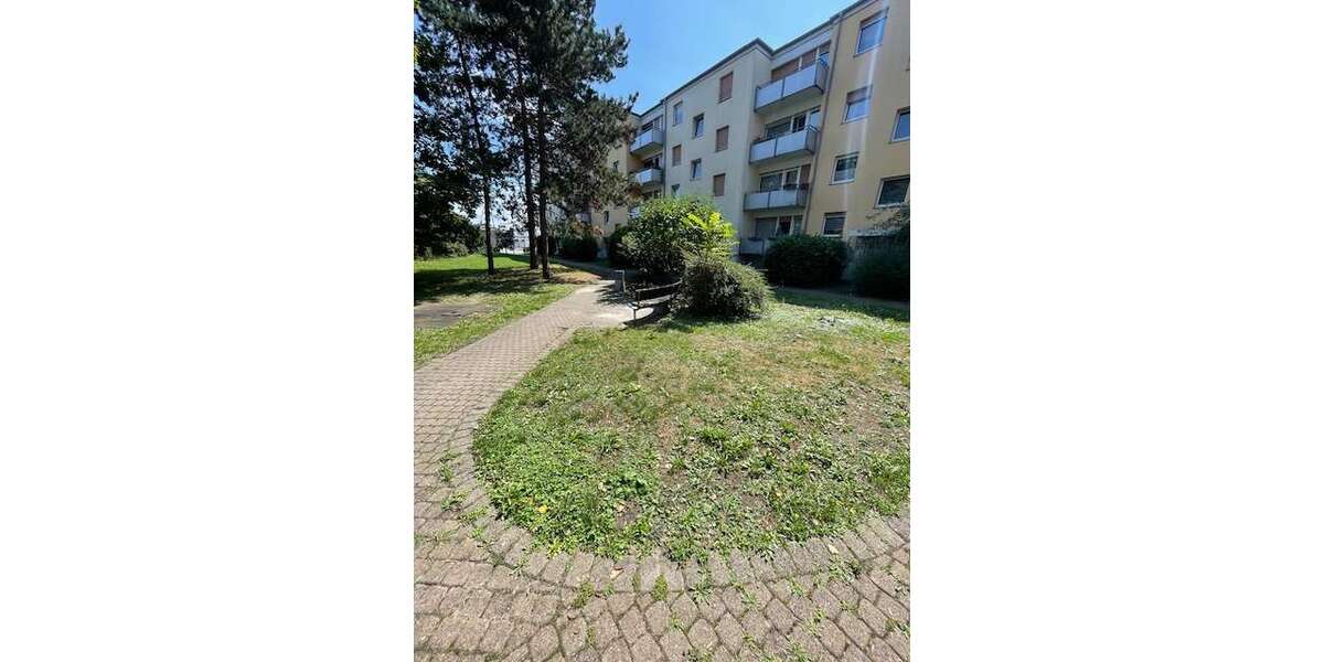 Etagenwohnung Ludwigshafen am Rhein Rheinufer Süd - 1 Zimmer, 40 m&sup2;, 580&euro; | Angebot:26256715