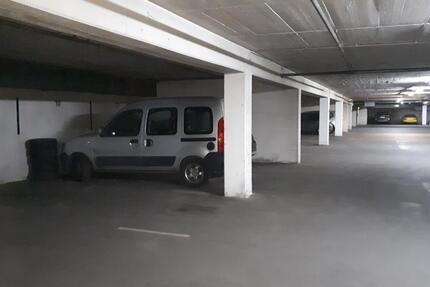 Zentraler Tiefgaragenstellplatz in Krefeld – !! Provisionsfrei !!