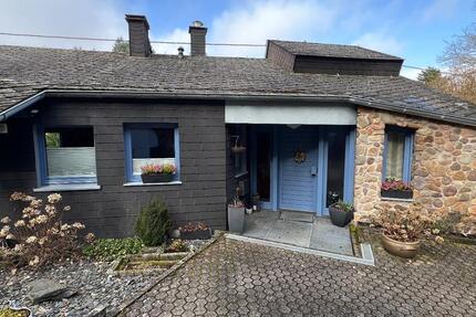 Wohnung Idar-Oberstein Oberstein - 5 Zimmer, 195 m&sup2;, 1.200&euro; | Angebot:25253746