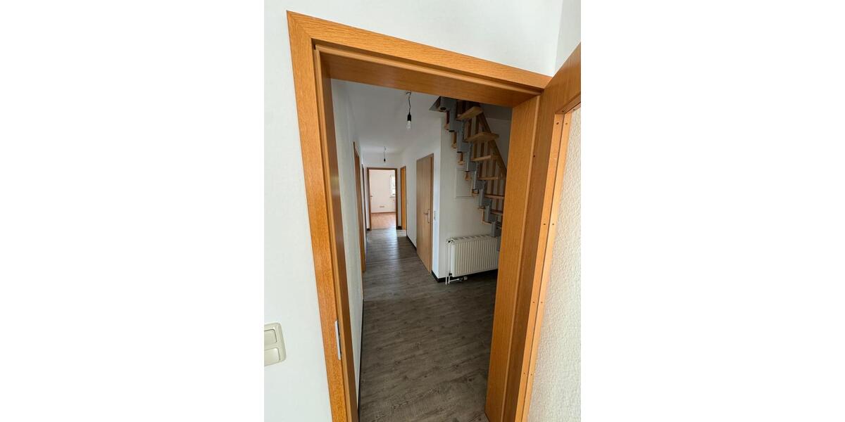 Dachgeschoßwohnung Harsefeld - 3 Zimmer, 80 m&sup2;, 850&euro; | Angebot:26521189