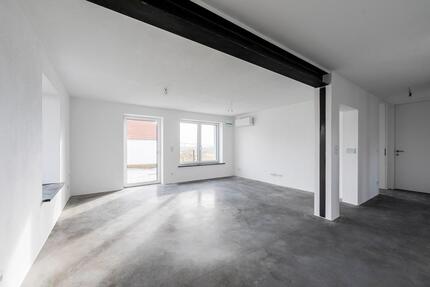 Wohnung Affing - 2 Zimmer, 87 m&sup2;, 1.200&euro; | Angebot:24976725