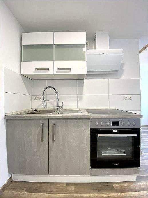 Nur für 1 Person Trier-Süd 1-Zimmer-Erdgeschoßwohnung Einbauküche Dusche ohne BalkonTerrasse