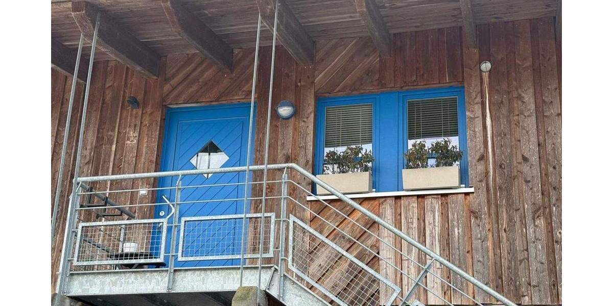 Etagenwohnung Nienburg - 2 Zimmer, 75 m&sup2;, 700&euro; | Angebot:25775747