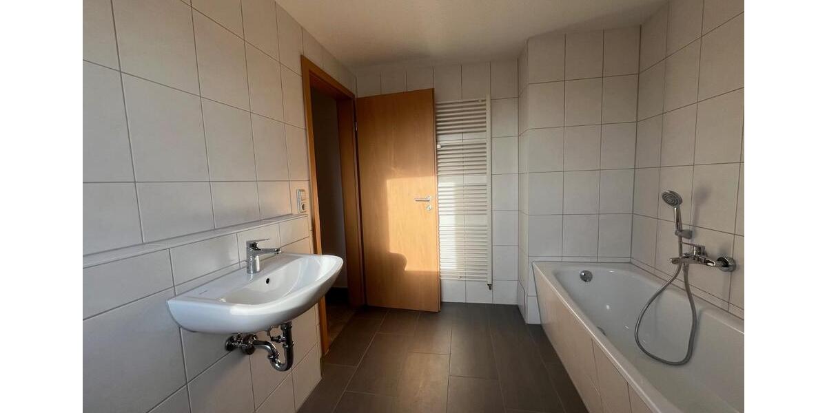 Dachgeschoßwohnung Nordhausen - 2 Zimmer, 55 m&sup2;, 498&euro; | Angebot:24146742