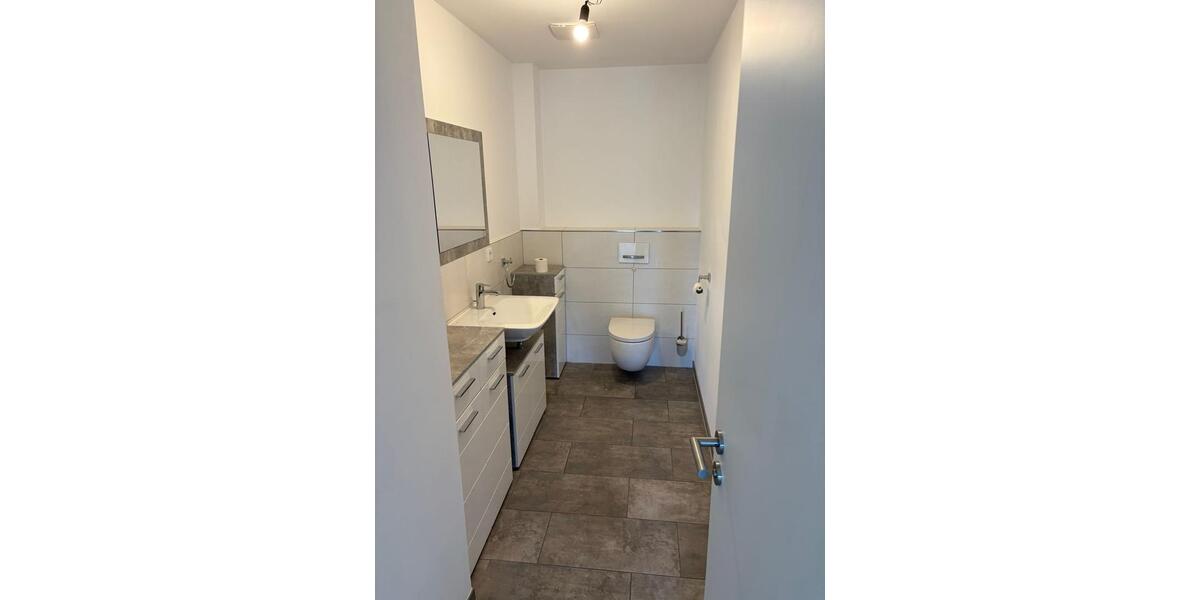 Dachgeschoßwohnung Bad Oeynhausen Dehme - 3 Zimmer, 121 m&sup2;, 1.290&euro; | Angebot:26578523