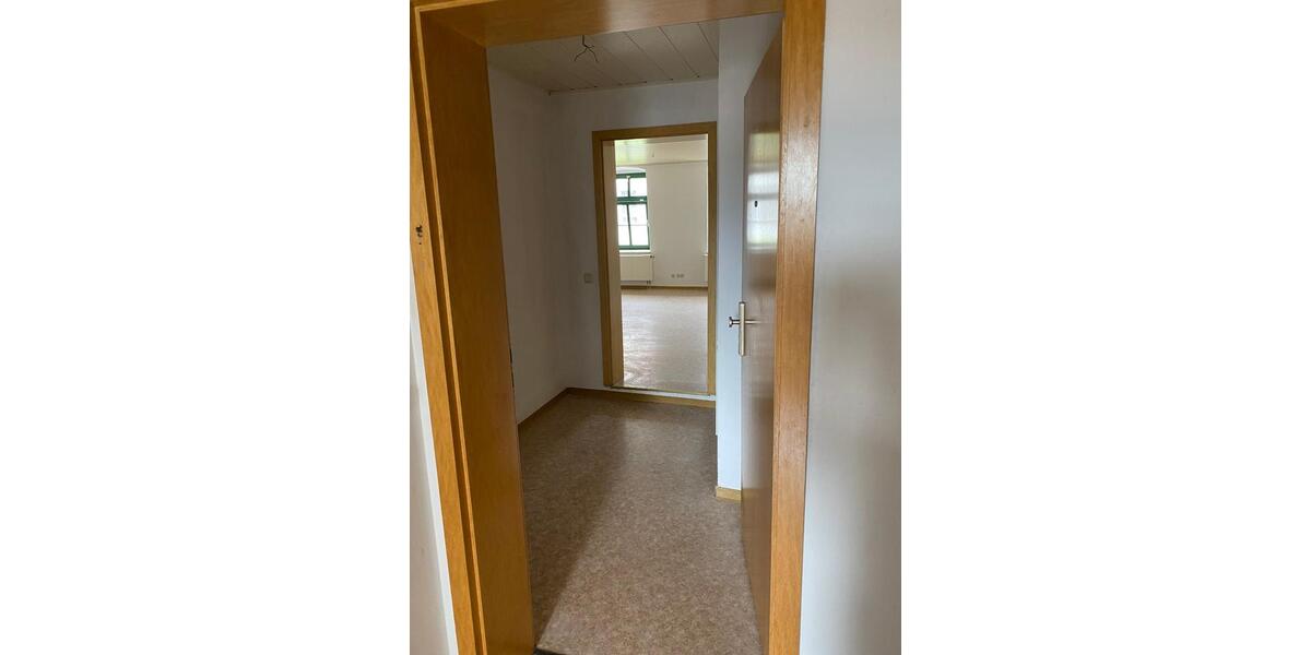 Etagenwohnung Bad Schmiedeberg - 2 Zimmer, 59 m&sup2;, 295&euro; | Angebot:26237890