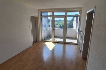 ACHTUNG! MODERNE 4 Zi. Whg + BALKON+ in DO WICKEDE
