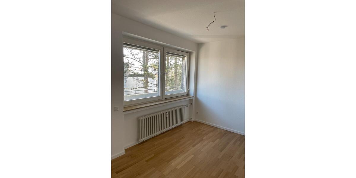 Etagenwohnung Iserlohn - 3 Zimmer, 108 m&sup2;, 1.350&euro; | Angebot:24843188