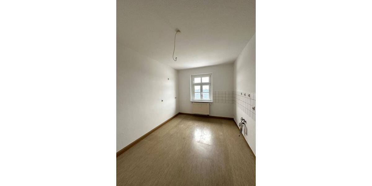 Etagenwohnung Zeulenroda-Triebes Zeulenroda - 2 Zimmer, 76 m&sup2;, 398&euro; | Angebot:23970896