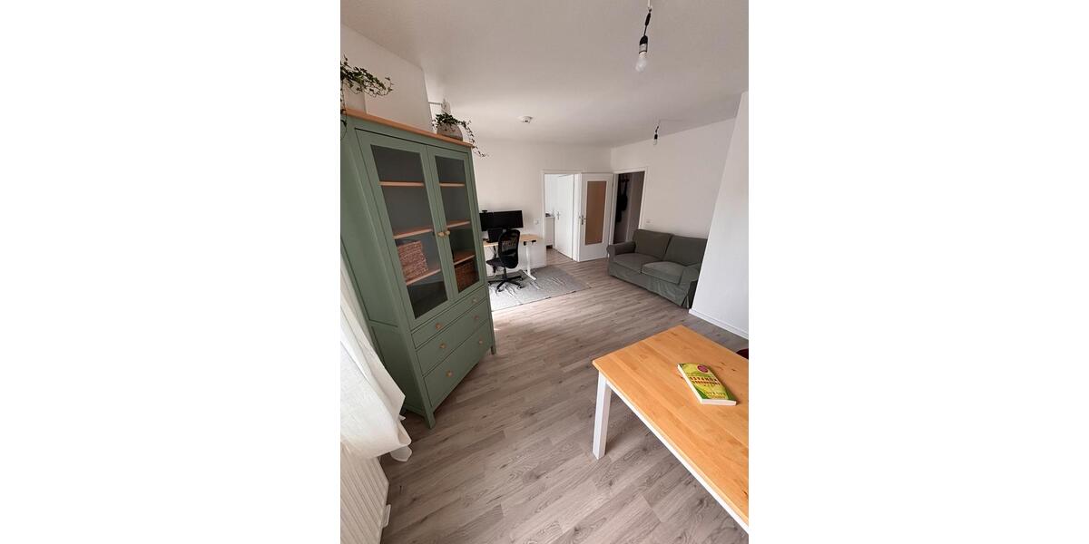 2 Zimmer, Balkon, renoviert - nahe S-Bahn und Bus in 15738 Zeuthe 2 zimmer