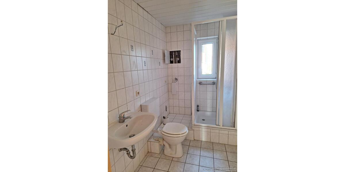 Etagenwohnung Halsbrücke - 2 Zimmer, 46 m&sup2;, 255&euro; | Angebot:25351057