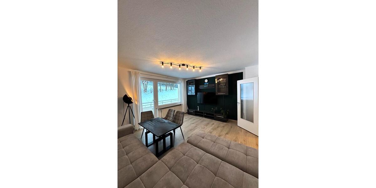 Qualität zum guten Preis von privat: Wohnen im Grünen mit Balkon 3 zimmer