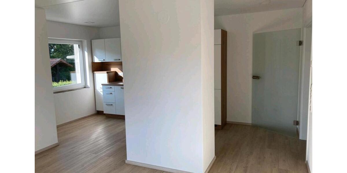 Erdgeschoßwohnung Sulzfeld - 4 Zimmer, 132 m&sup2;, 1.280&euro; | Angebot:26288314