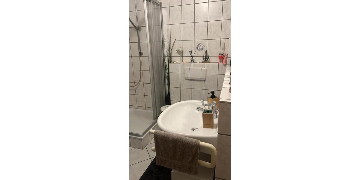 Etagenwohnung Nordhausen - 1 Zimmer, 34 m&sup2;, 400&euro; | Angebot:25195851