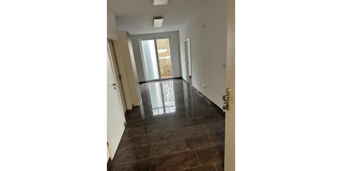 Gewerbeobjekt Laaber - 750&euro; | Angebot:23602284