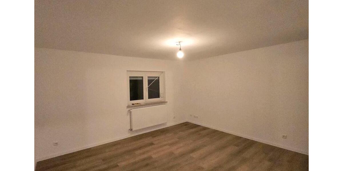Etagenwohnung Oberzent - 2 Zimmer, 38 m&sup2;, 423&euro; | Angebot:25718542