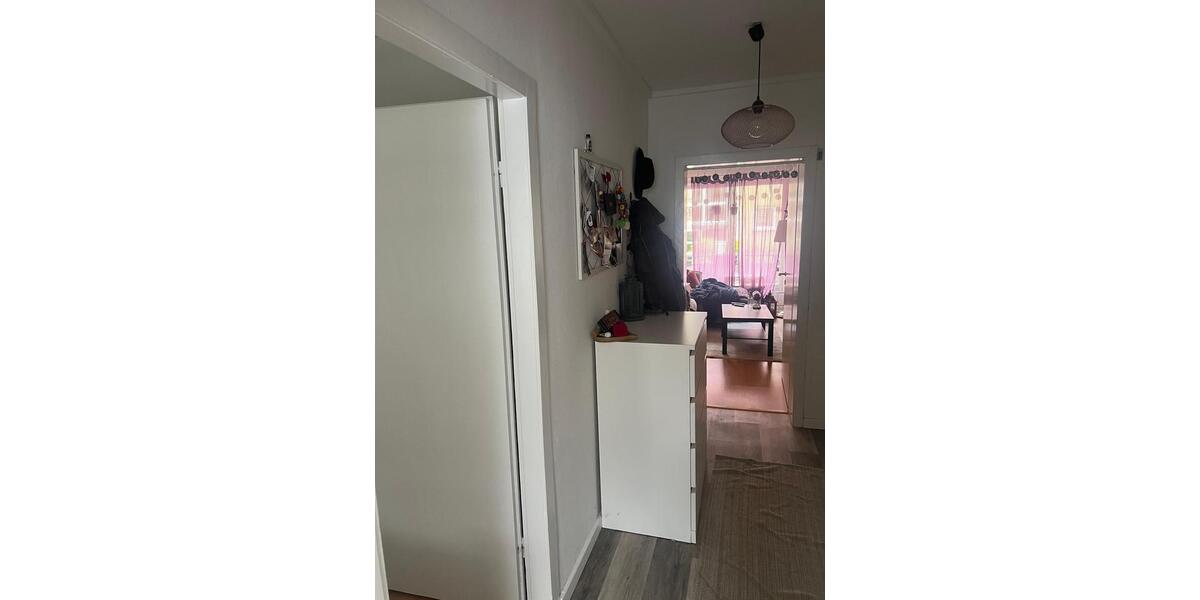 Hochparterre Flensburg - 2 Zimmer, 53 m&sup2;, 530&euro; | Angebot:26687115