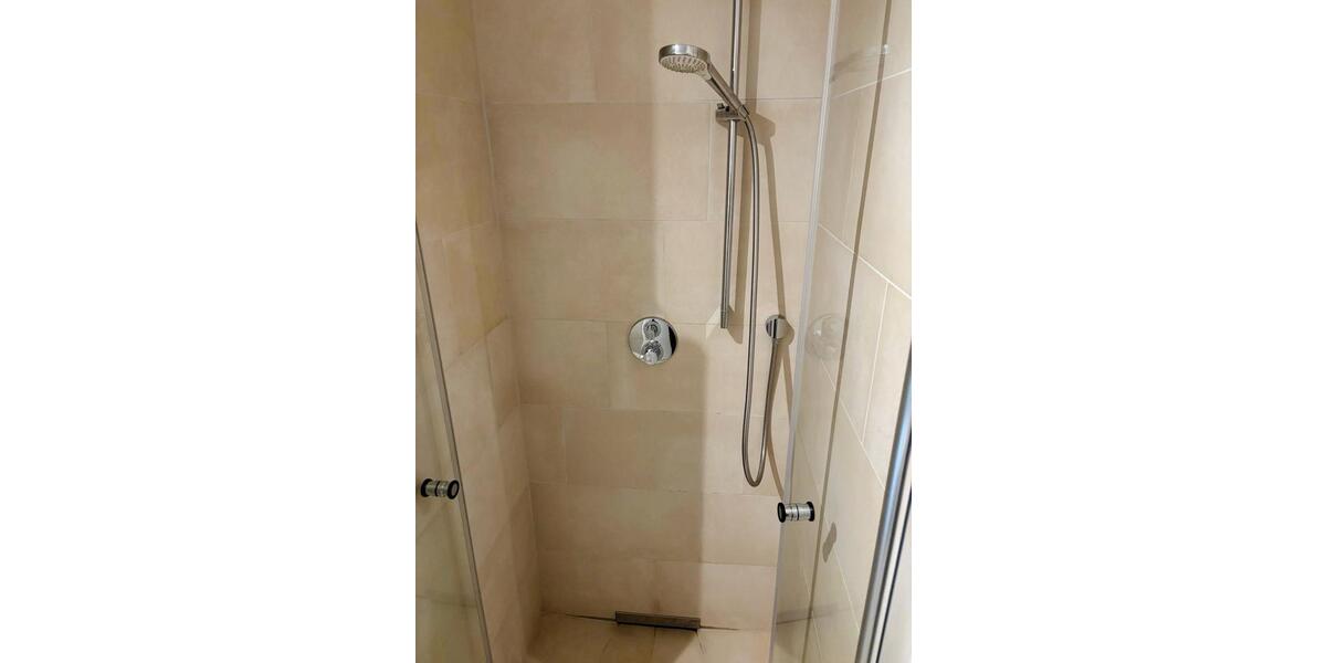 Erdgeschoßwohnung Schönefeld - 3 Zimmer, 81 m&sup2;, 1.750&euro; | Angebot:26614287