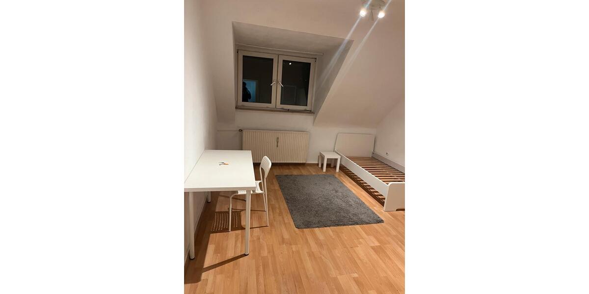Wohnen auf Zeit Essen Stadtbezirk III - 1 Zimmer, 20 m&sup2;, 385&euro; | Angebot:26479127