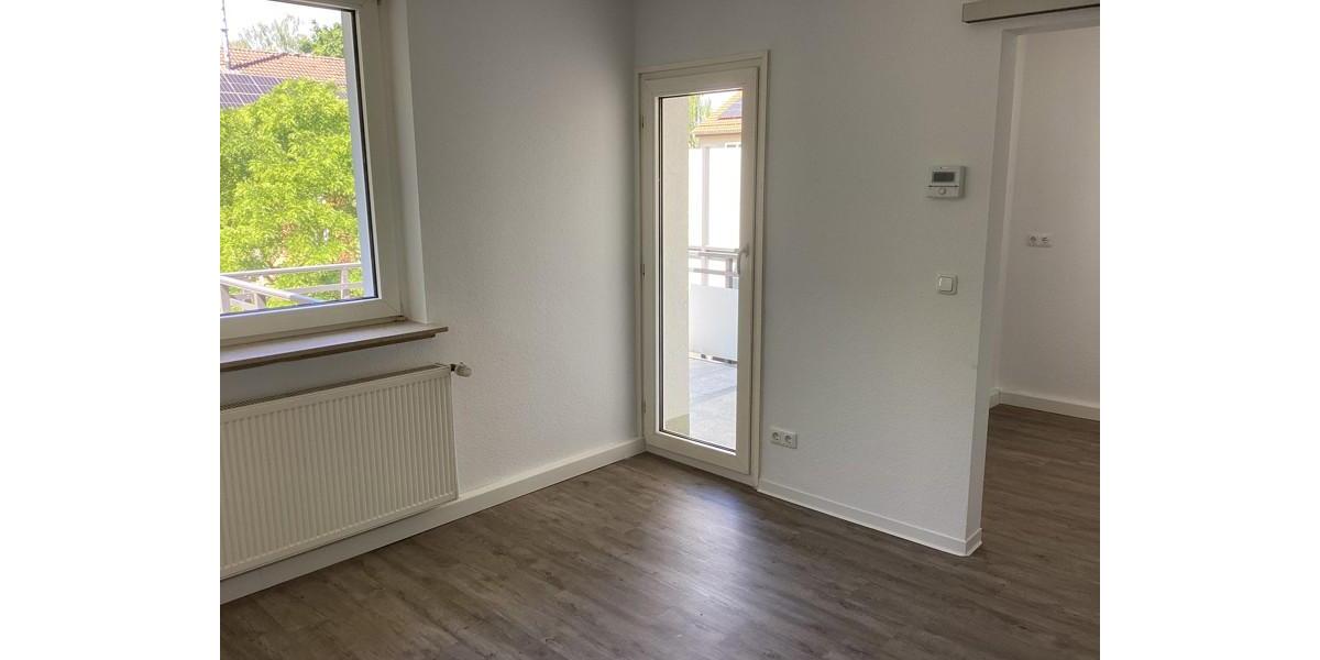 Etagenwohnung Kassel Niederzwehren - 4 Zimmer, 68 m&sup2;, 705&euro; | Angebot:26703065