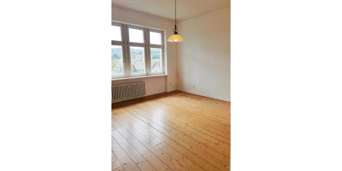 Hochparterre Detmold Hiddesen - 3 Zimmer, 96 m&sup2;, 730&euro; | Angebot:26697846