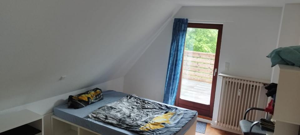 Dachgeschoßwohnung Leck - 3 Zimmer, 68 m&sup2;, 680&euro; | Angebot:26648376