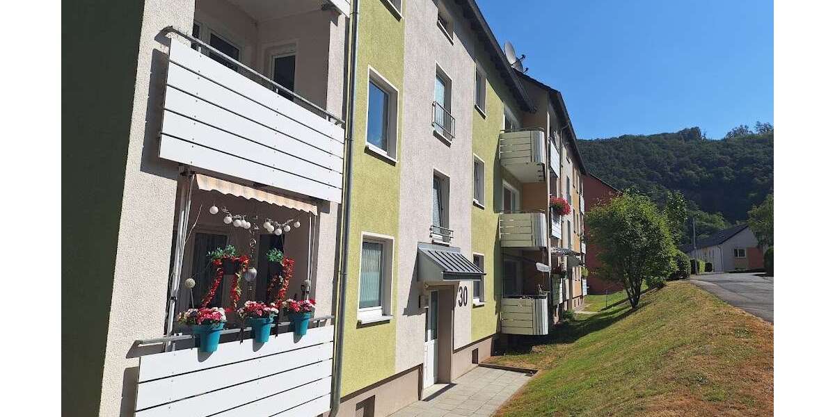 Etagenwohnung Schalksmühle - 3 Zimmer, 64 m&sup2;, 365&euro; | Angebot:27063899