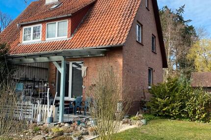 Wohnung Ebstorf - 3 Zimmer, 75 m&sup2;, 830&euro; | Angebot:26075109