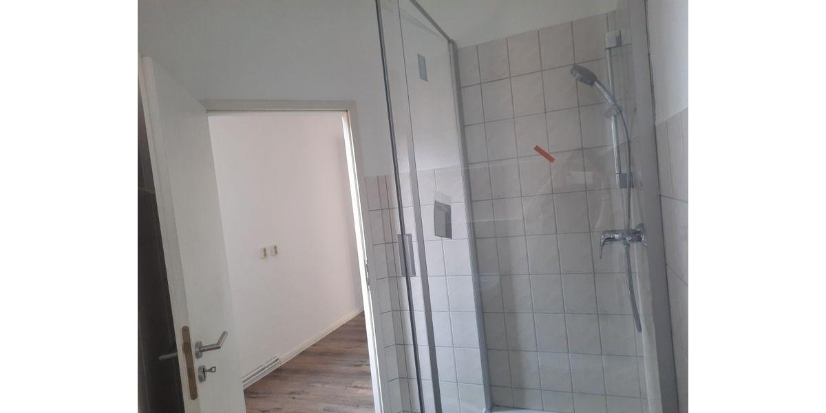 Etagenwohnung Erfurt - 4 Zimmer, 102 m&sup2;, 900&euro; | Angebot:26413437