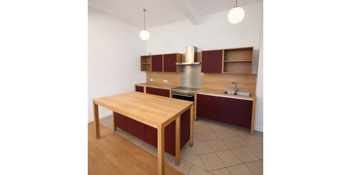 Erdgeschoßwohnung Erfurt - 4 Zimmer, 194 m&sup2;, 2.150&euro; | Angebot:25790850