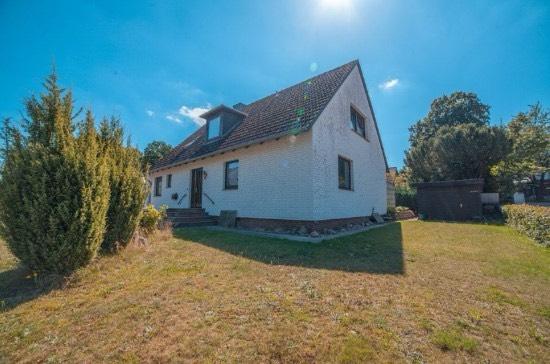 Wohnen auf Zeit Rosengarten - 4 Zimmer, 84 m&sup2;, 265&euro; | Angebot:26477716