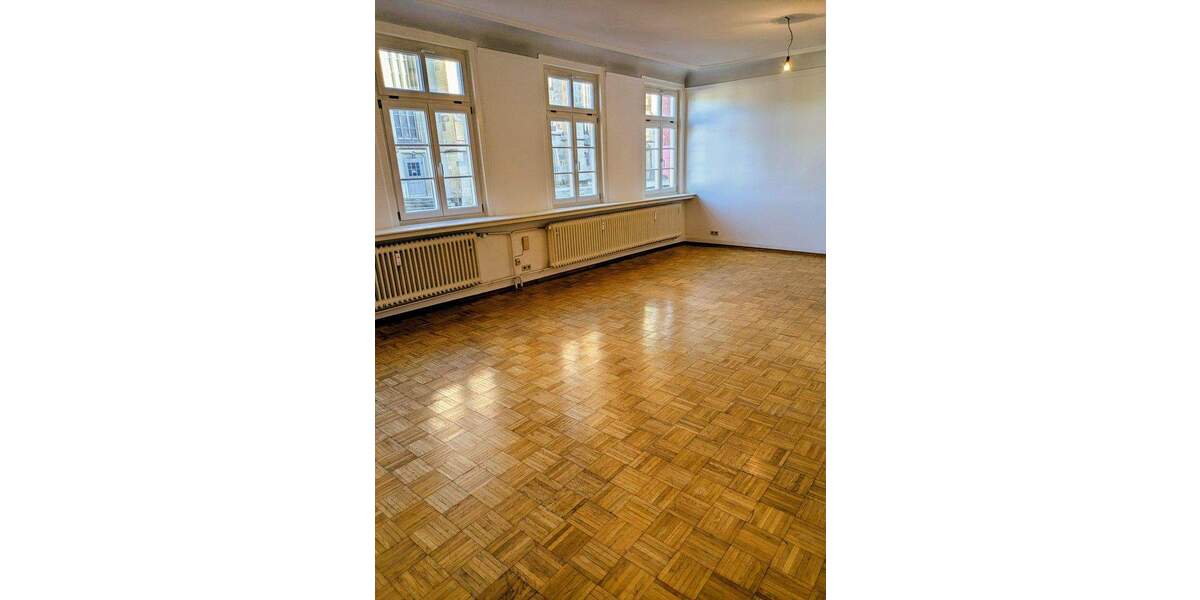 Etagenwohnung Schwäbisch Hall Tullauer Höhe - 3 Zimmer, 125 m&sup2;, 1.100&euro; | Angebot:25801403