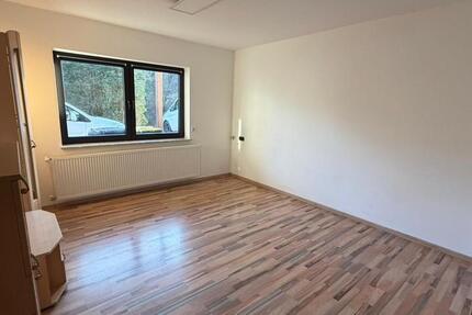 ELW 2ZKB Teilmöbliert 2 zimmer