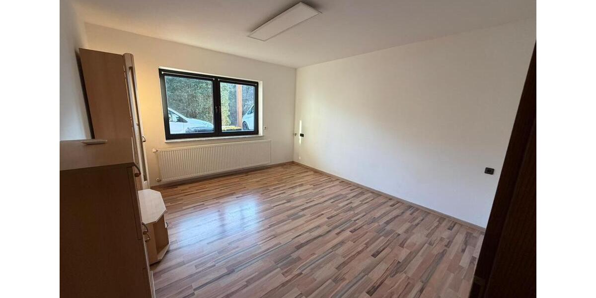 ELW 2ZKB Teilmöbliert 2 zimmer