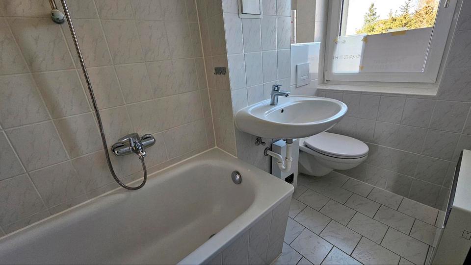 Erdgeschoßwohnung Döbeln - 3 Zimmer, 60 m&sup2;, 340&euro; | Angebot:26318094