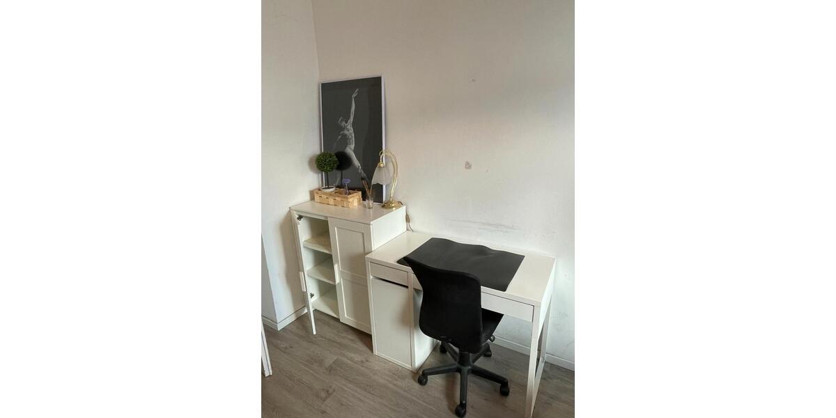 Wohnen auf Zeit Stuttgart Stuttgart-Mitte - 1 Zimmer, 11 m&sup2;, 540&euro; | Angebot:26434330