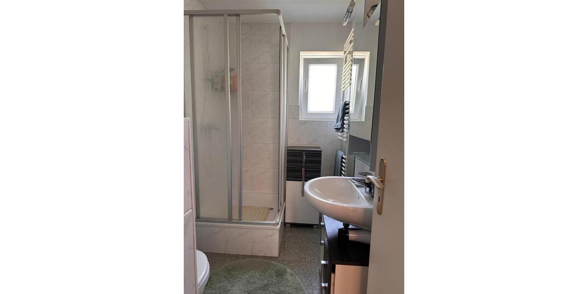 Wunderschöne 3-ZKB-Wohnung mit Garten und Terrasse 3 zimmer