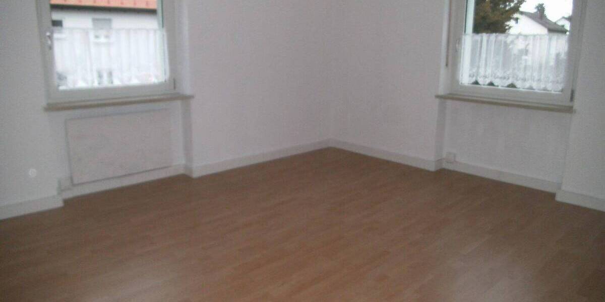 Etagenwohnung Amberg Gailoh - 5 Zimmer, 140 m&sup2;, 990&euro; | Angebot:26154832