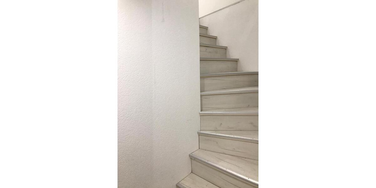 Etagenwohnung Helmstedt - 3 Zimmer, 95 m&sup2;, 850&euro; | Angebot:26455819