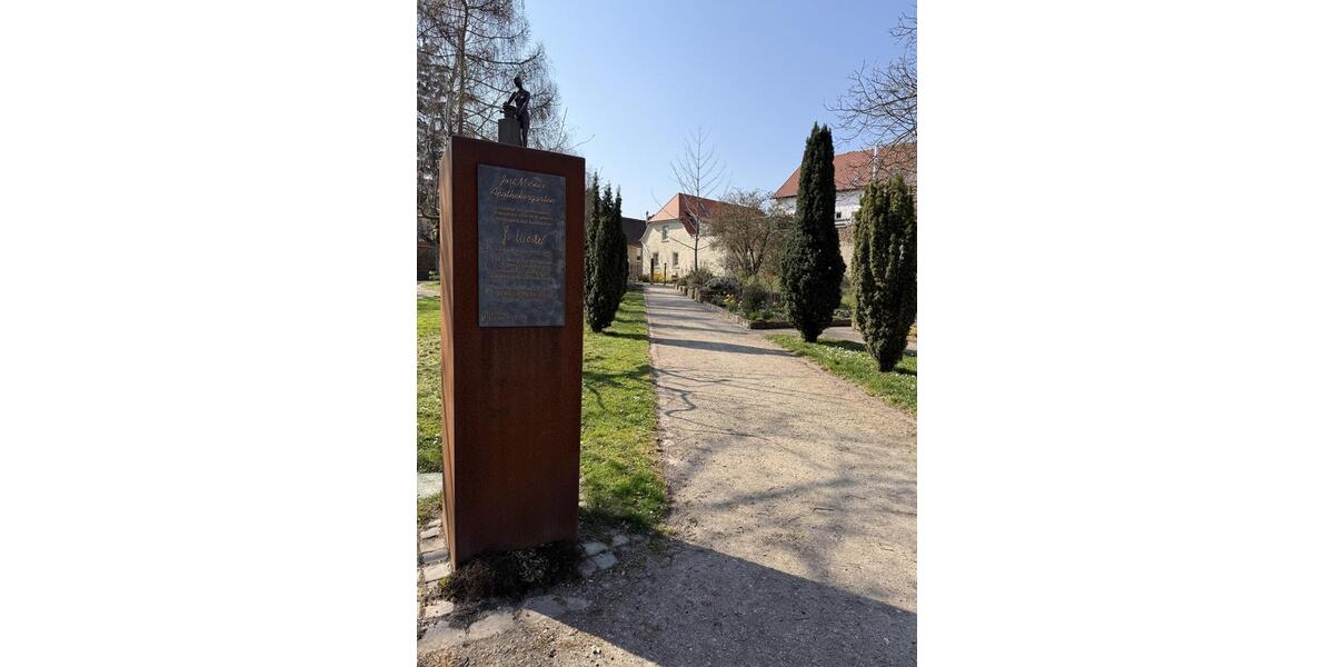 Erdgeschoßwohnung Freinsheim - 2 Zimmer, 69 m&sup2;, 1.300&euro; | Angebot:25934599