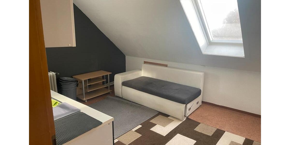 Dachgeschosswohnung in Lehrte-Sievershausen 3 zimmer