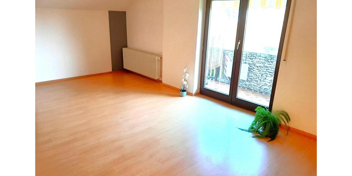 Etagenwohnung Oberkirch - 3 Zimmer, 91 m&sup2;, 683&euro; | Angebot:24788684