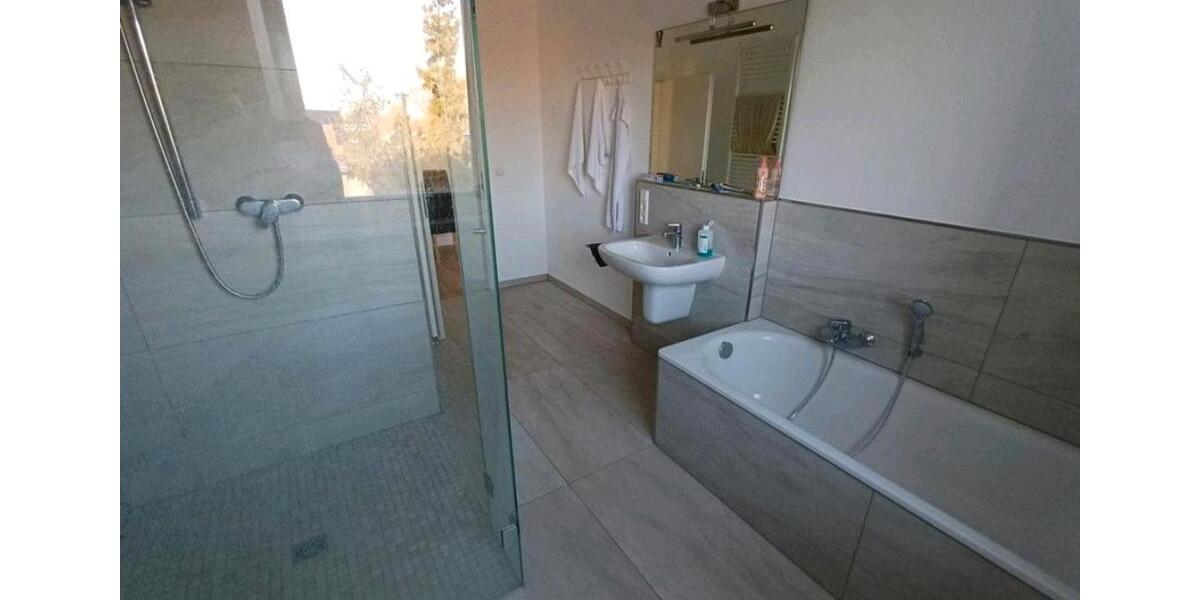 Etagenwohnung Wildeshausen - 4 Zimmer, 90 m&sup2;, 995&euro; | Angebot:25519812