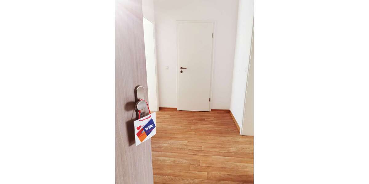 Etagenwohnung Zeitz - 2 Zimmer, 55 m&sup2;, 330&euro; | Angebot:26015289
