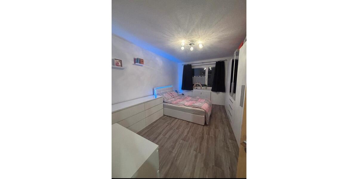 Etagenwohnung Hohenstein-Ernstthal Ernstthal - 3 Zimmer, 57 m&sup2;, 338&euro; | Angebot:26338043