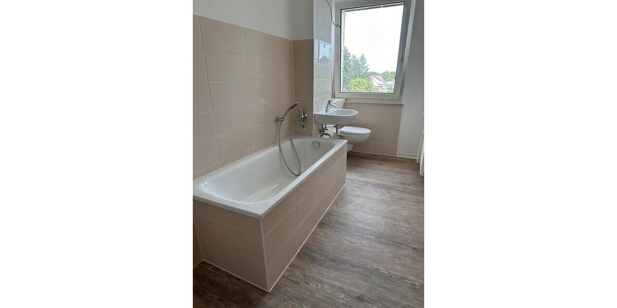 Etagenwohnung Neuzelle - 2 Zimmer, 52 m&sup2;, 364&euro; | Angebot:25402558