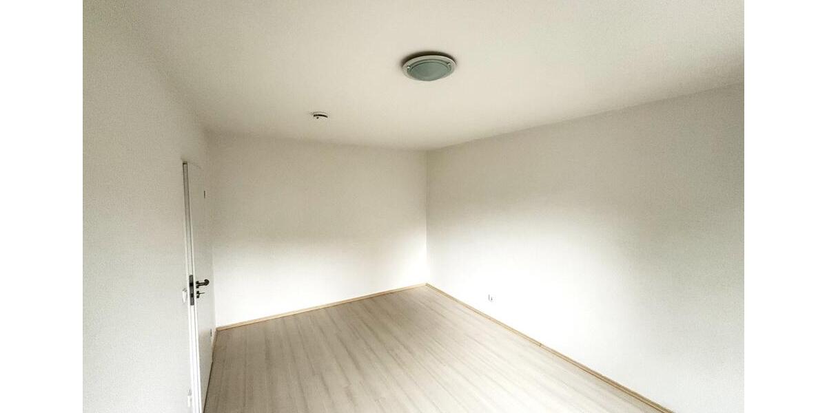 Etagenwohnung Düren - 3 Zimmer, 86 m&sup2;, 925&euro; | Angebot:26589321